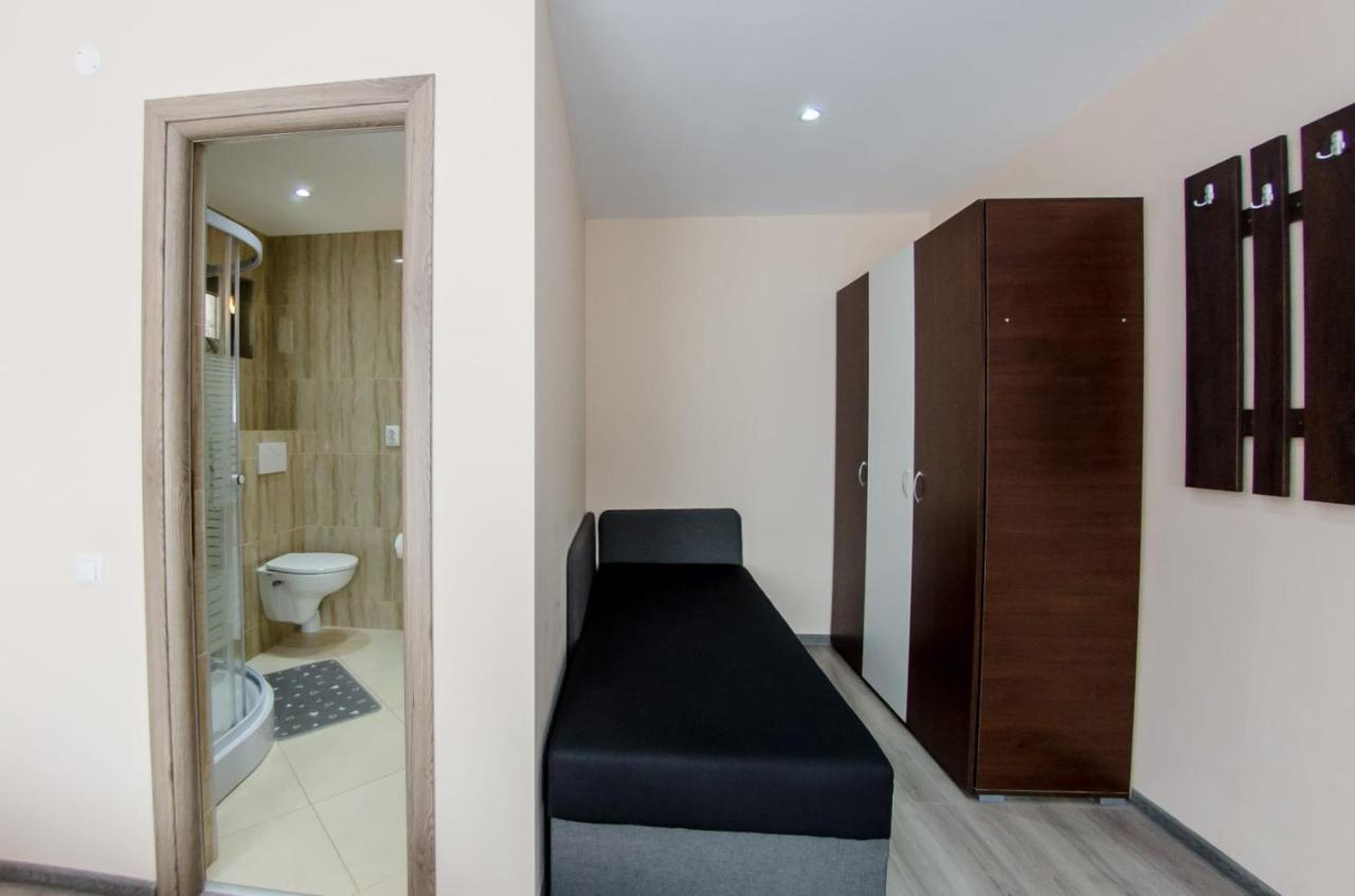 Casa Andy Hotel Busteni Luaran gambar