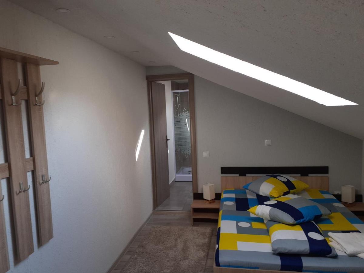 Casa Andy Hotel Busteni Luaran gambar