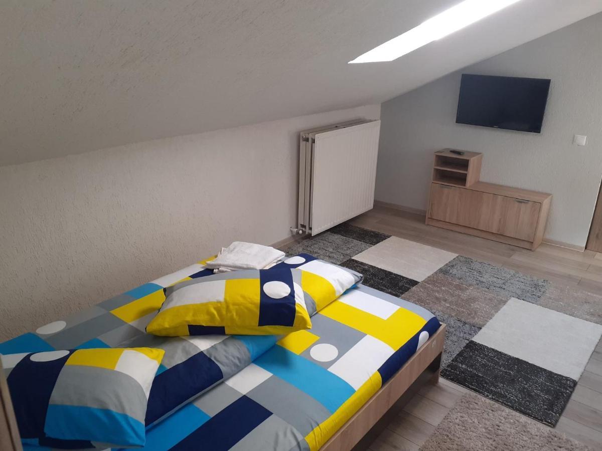 Casa Andy Hotel Busteni Luaran gambar